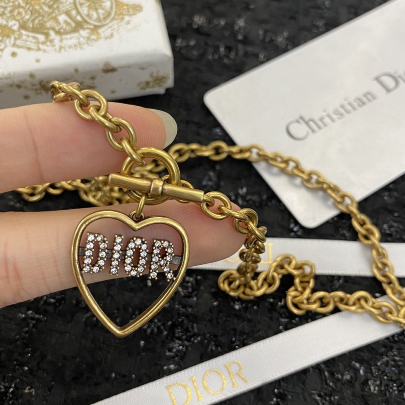 chr1st1an D10r necklaces